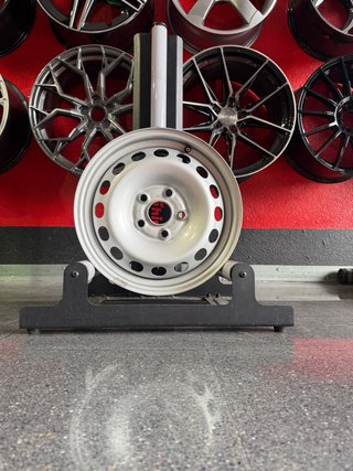 4-Llantas de hierro en 15” para Volkswaguen