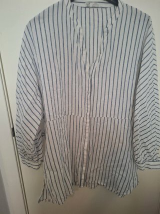Camisa Zara rayas azul y blanco