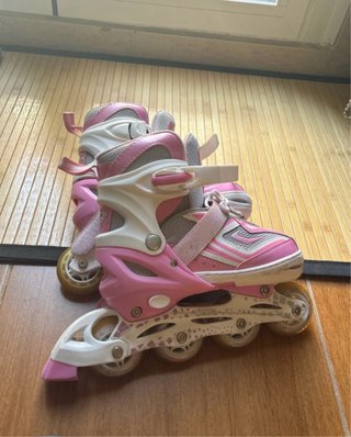 Patines en línea ajustables rosas