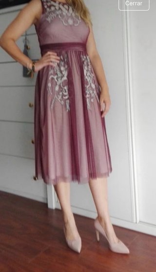 Vestido de fiesta con bordados