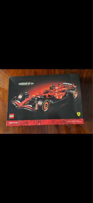 LEGO Technic Ferrari SF-24 (Nuovo/Sigillato)
