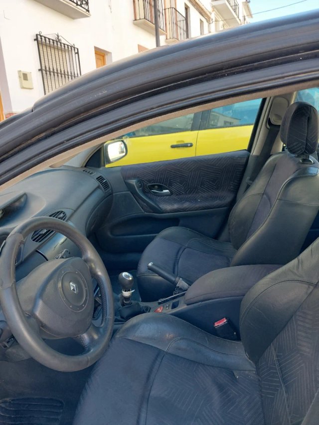 Renault Laguna 2004