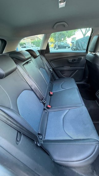 SEAT Leon ST pegatina C de la DGT