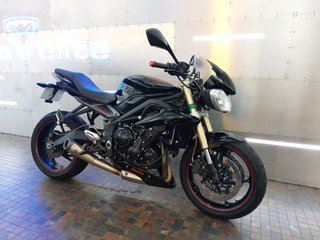 TRIUMPH STREET TRIPLE 675 - 2016