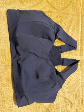 Sujetador deportivo Oysho Talla XL Gris