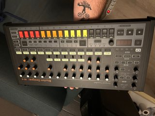 Caja de ritmos Behringer RD-8 mkII