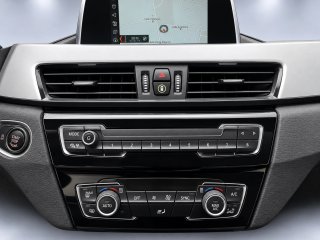BMW X1 sDrive 18d 150CV Automático | Euro 6 | ITV
