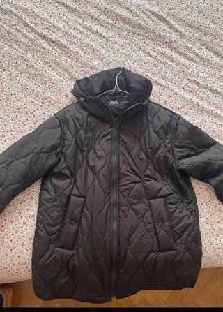 Chaqueta Acolchada Negra Zara