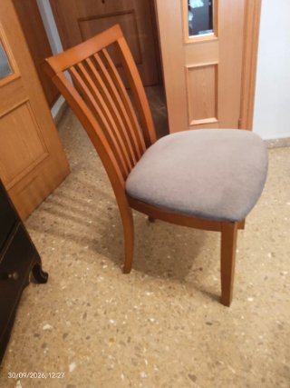 Mesa de Comedor de Cristal y Madera + 6 Sillas