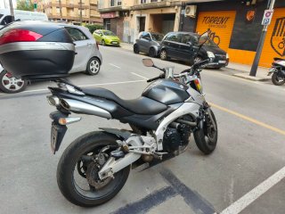 Suzuki GSR 600 Naked