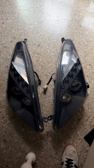 Faros Toyota Celica