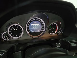 Mercedes-Benz E 200 CDI AMG AUTO
