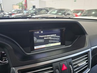 Mercedes-Benz E 200 CDI AMG AUTO