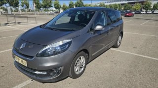 Renault Grand Scenic 2012
