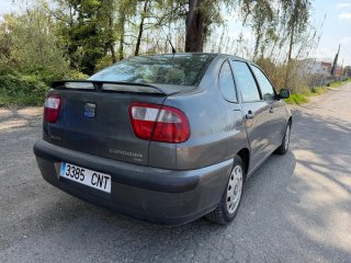 SEAT Cordoba 2003