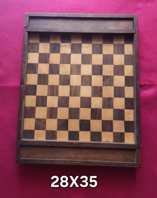 Antico Scacchiere in Legno