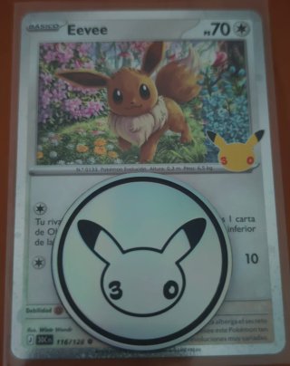 Carta Pokémon Eevee Promo moneda 30 aniversario
