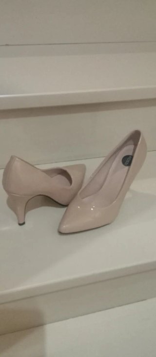 Zapatos de tacón Rossi beige mujer