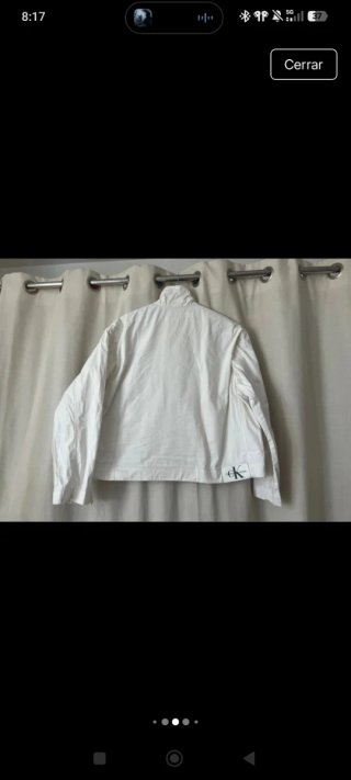 Chaqueta Calvin Klein Blanca Cropped
