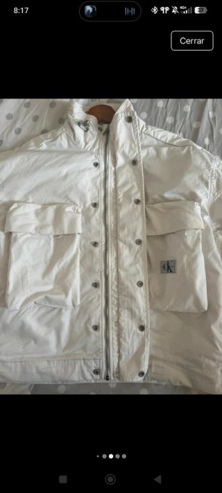 Chaqueta Calvin Klein Blanca Cropped