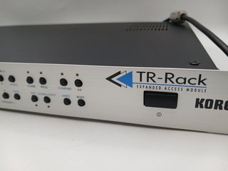 Korg TR-Rack Módulo Sintetizador Usado