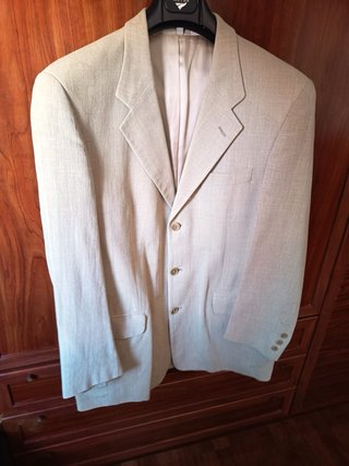 Traje de hombre beige