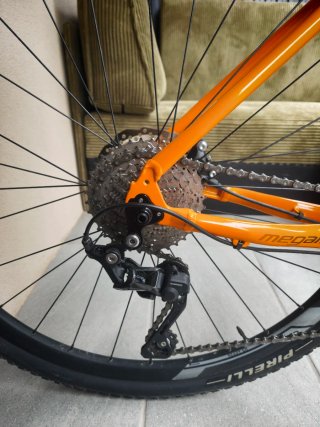 Megamo Jakar 20 Bikepacking Gravel