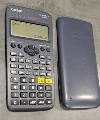 Calculadora Casio fx-82SPXII Iberia