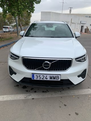 Volvo XC40 B3 mild hybrid Core.