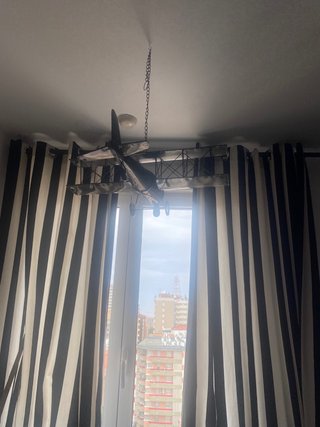 2 Cortinas Rayas Beige/Negro con Barra Negra