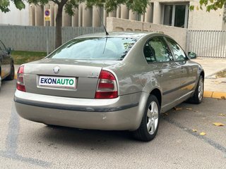 Skoda Superb 2007