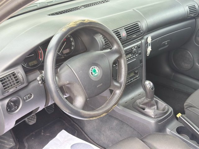 Skoda Superb 2007