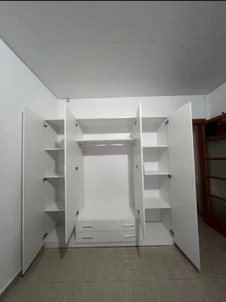 Nuovi armadi per camera da letto, vari colori