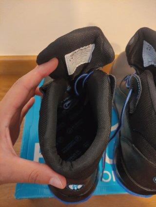 Botas de seguridad Robusta negras y azules