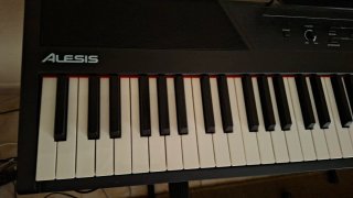 Piano Alesis Recital 88 Teclas - Pack Completo