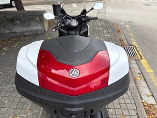 Yamaha Xmax 400