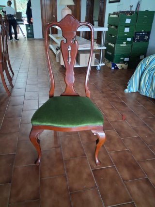Mesa de Comedor Clásica con 6 Sillas
