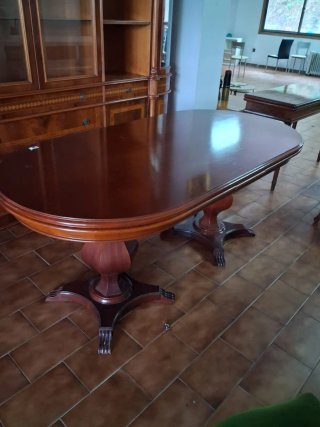 Mesa de Comedor Clásica con 6 Sillas