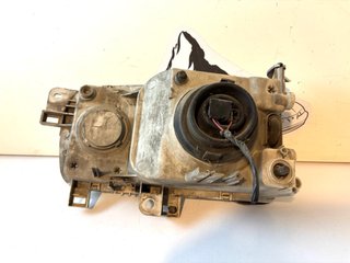 Faro Nissan Vanette