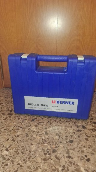 Taladro percutor Berner BHD 2/28 880W