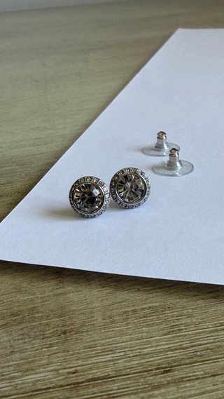 Pendientes de botón Una Angelic