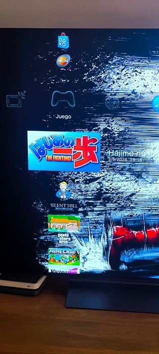 PS3 Slim Negra con Juegos y 4 Mandos