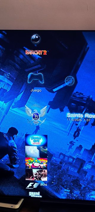 PS3 Slim Negra con Juegos y 4 Mandos