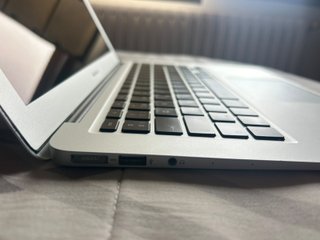 MacBook Air 13 8GB RAM 128GB SSD