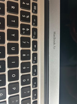 MacBook Air 13 8GB RAM 128GB SSD