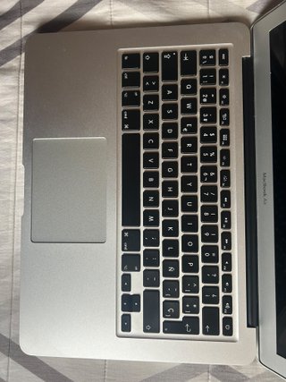 MacBook Air 13 8GB RAM 128GB SSD