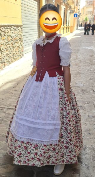 Traje de huertana para niña