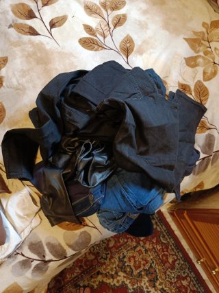Lote de pantalones tejanos para embarazada