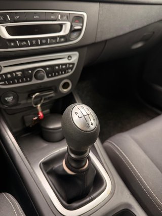 RENAULT MEGANE 2010 1.5 dCi !!