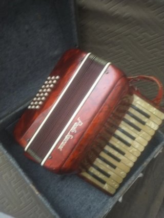Fisarmonica Paolo Soprani 32 Bassi